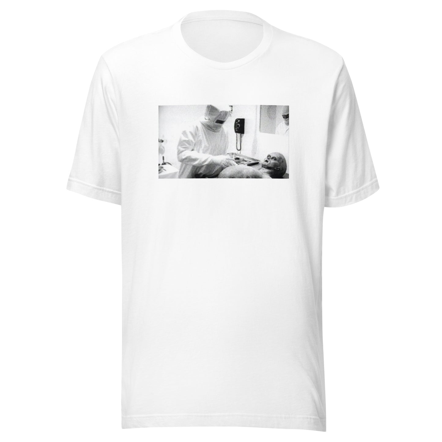 Alien Autopsy: Unisex T-Shirt